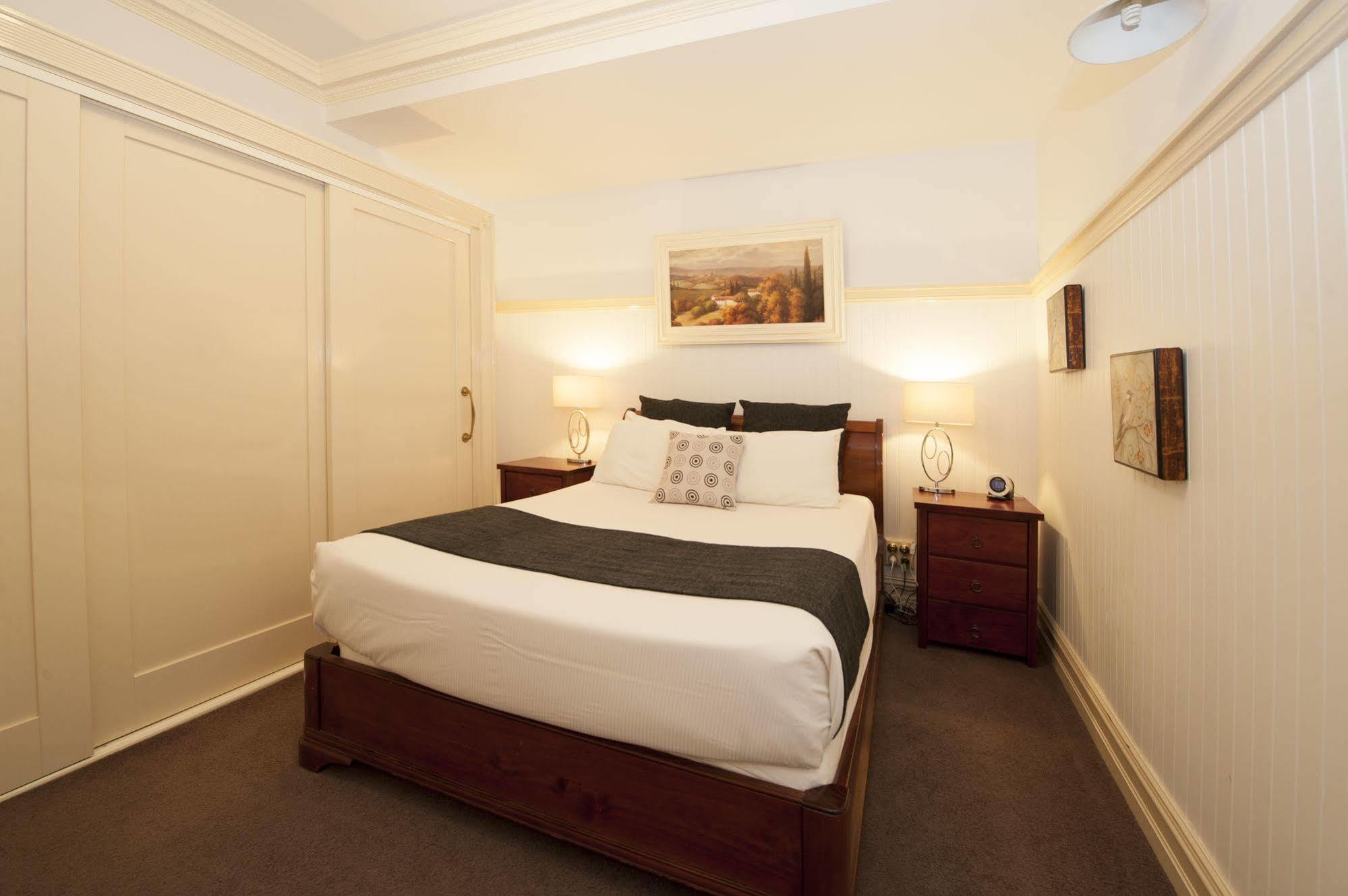 Cobb & Co Court Boutique Hotel Mudgee Dış mekan fotoğraf