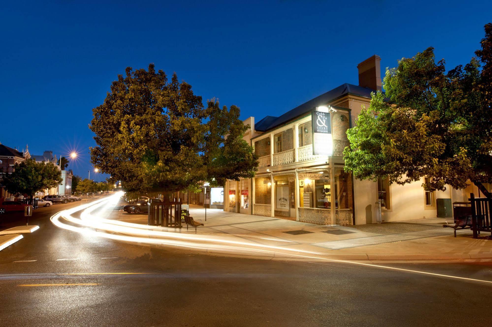 Cobb & Co Court Boutique Hotel Mudgee Dış mekan fotoğraf
